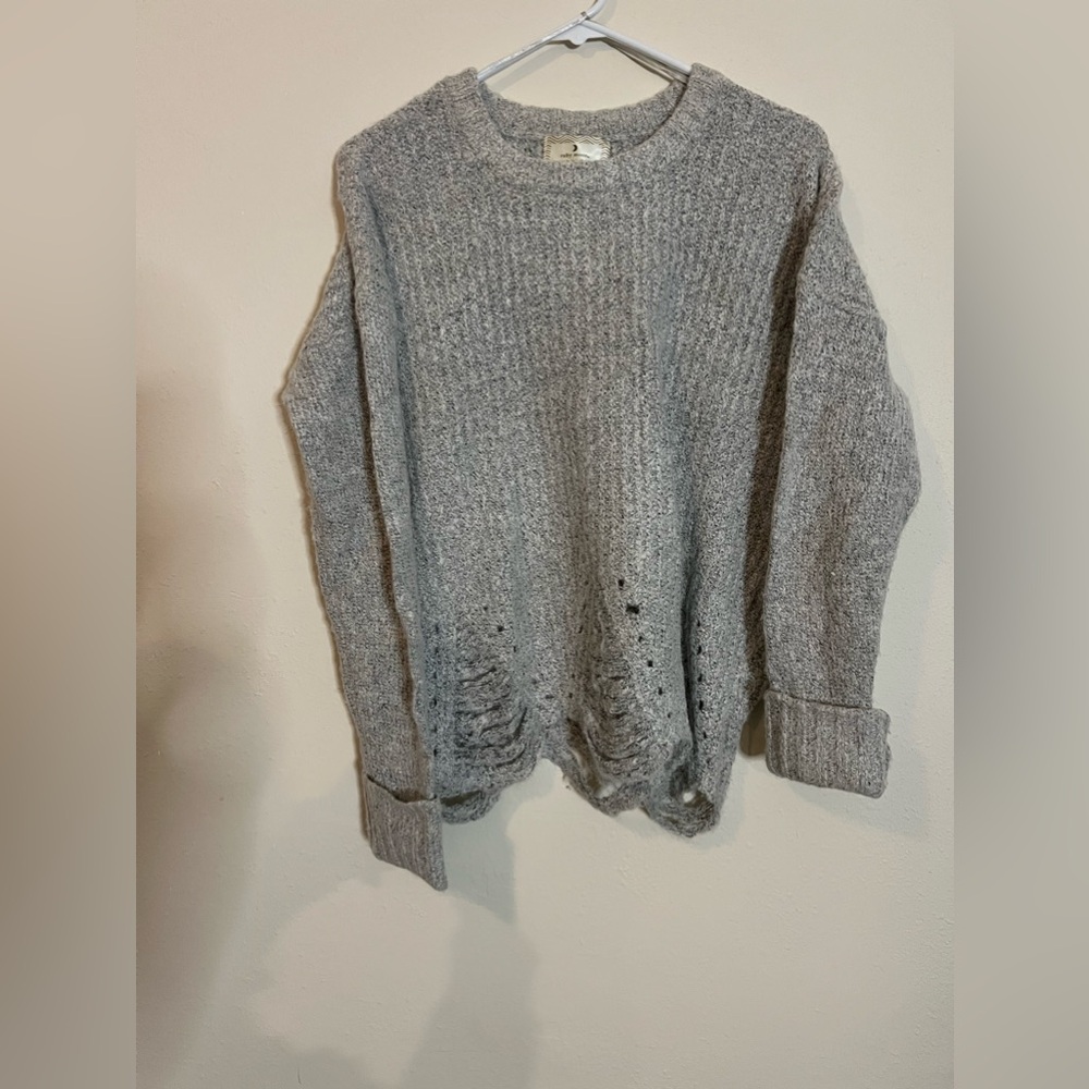 Gray woven sweater, size M